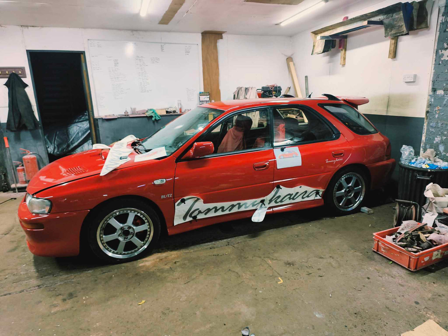 tommy kaira decals 165cm