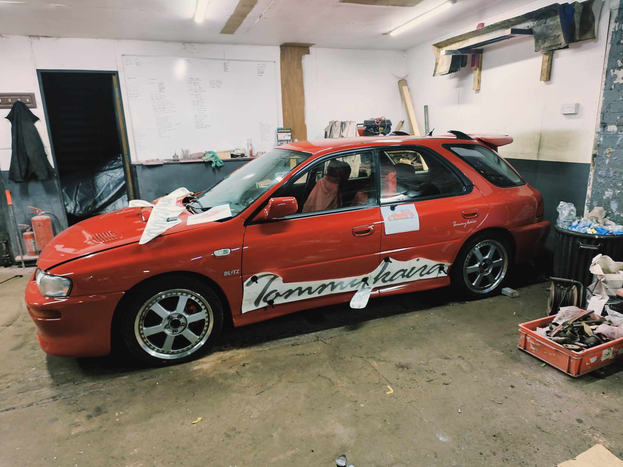 tommy kaira decals 165cm